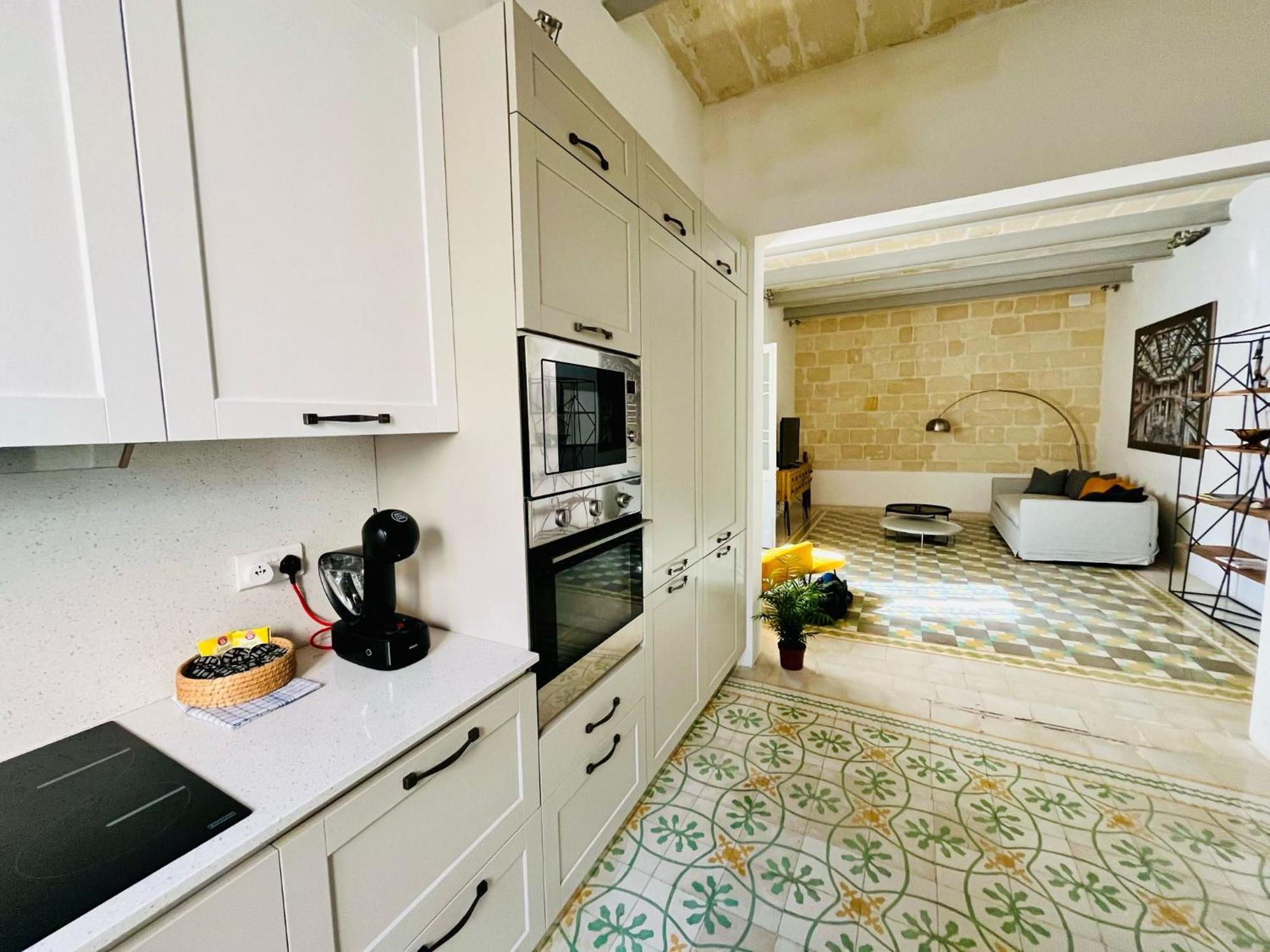 Cozy Charming Apartment In Old Bakery Street Βαλέτα Εξωτερικό φωτογραφία